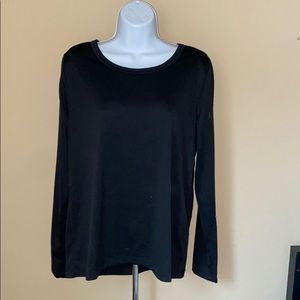 nike workout top